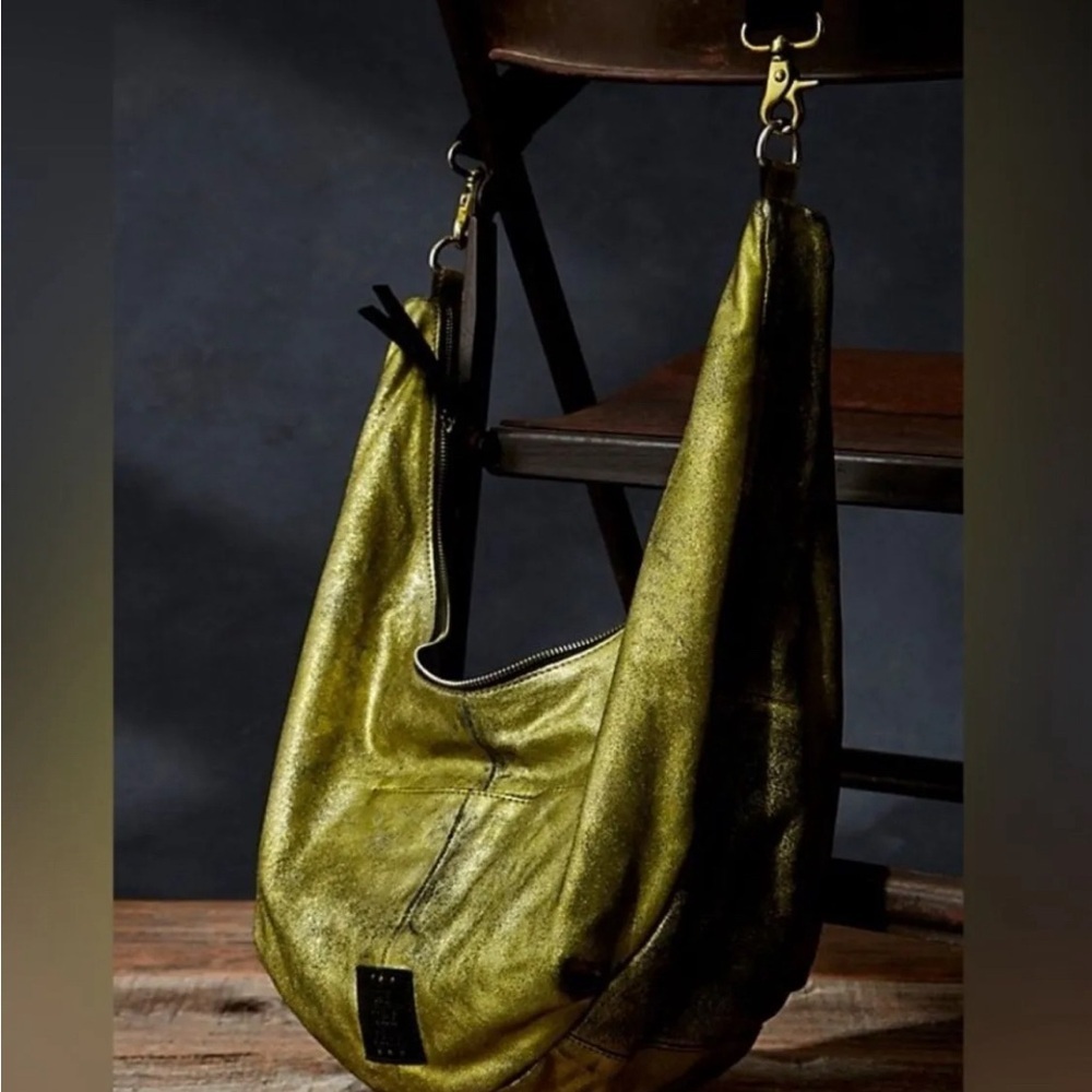 Free People We The Free Sparta
Sling Bag - Picture 2 of 6